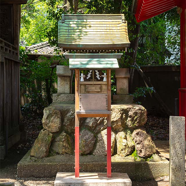 春埜山神社